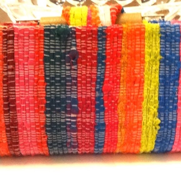 WOVEN FABRIC CLUTCH WITH BEADED CLASP - Picture 8 of 11